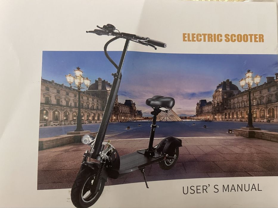 Абсолютно новый электросамокат продается в коробке