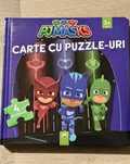 Carte cu puzzle Eroi in pijama