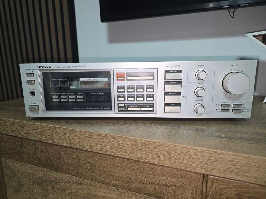 Vand  Onkyo amplituner TX-35
