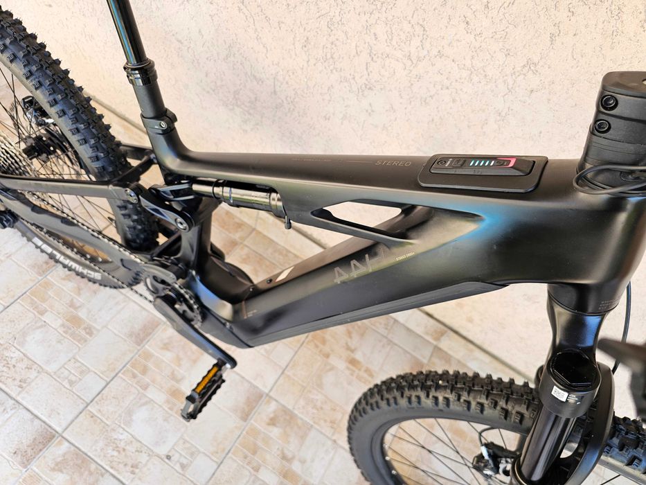 Cube Stereo Hybrid One44 Race 800