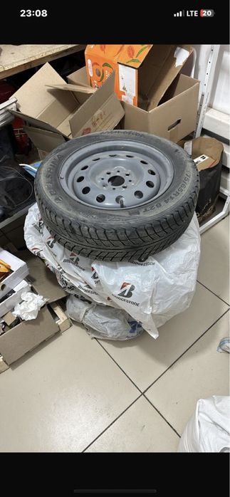 Лепучка R14 зима хорошом состояни