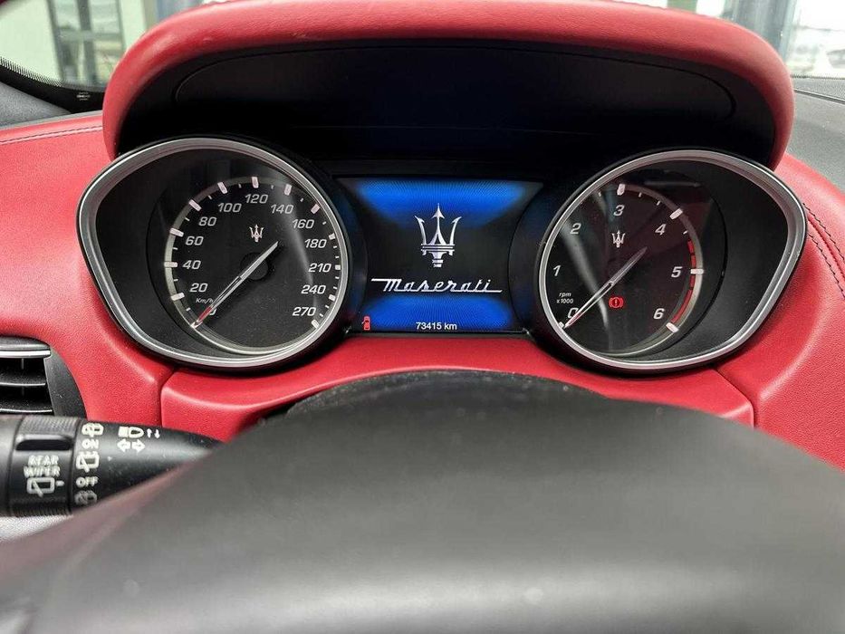 Schimb Maserati Levante 2018 Cu Mercedes V Class