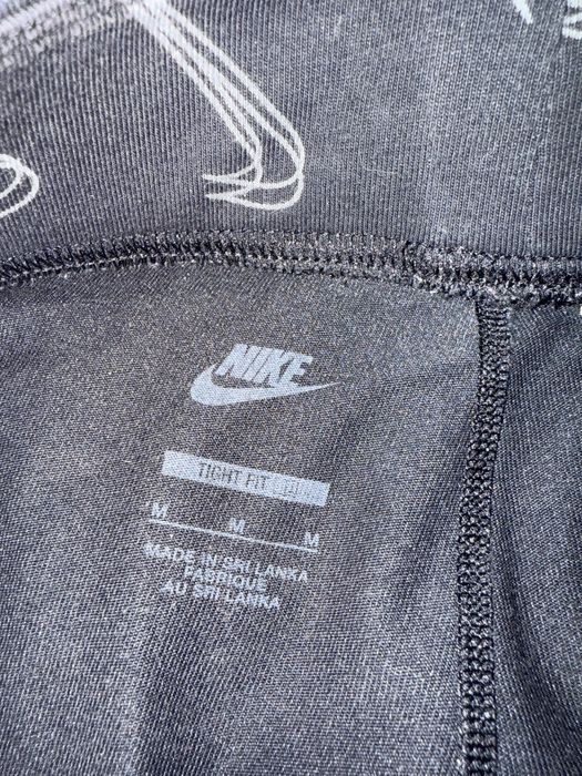 Nike Sportwear клинове