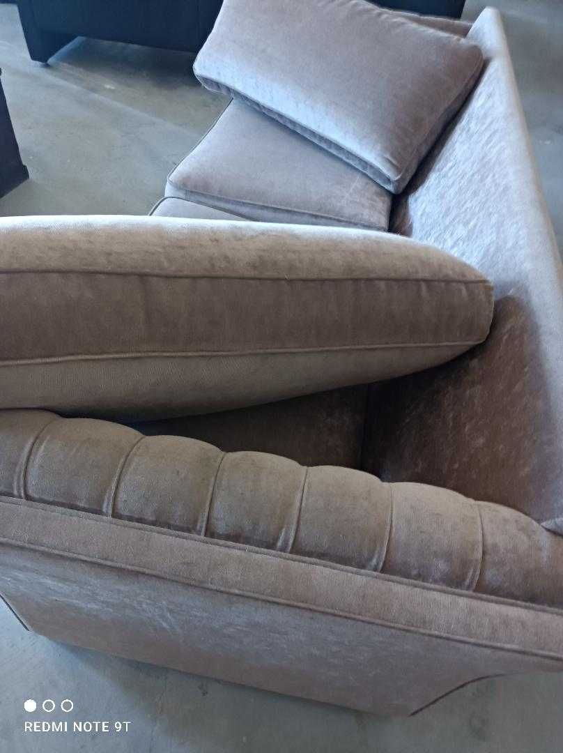 canapea de sufragerie