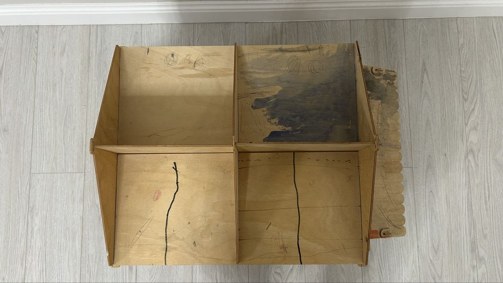 Домик для кукл из дерева