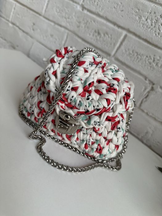 Малки чантички за момиченца ръчна изработка