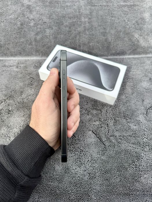 Iphone 15 Pro Max / Black / SUA / eSIM