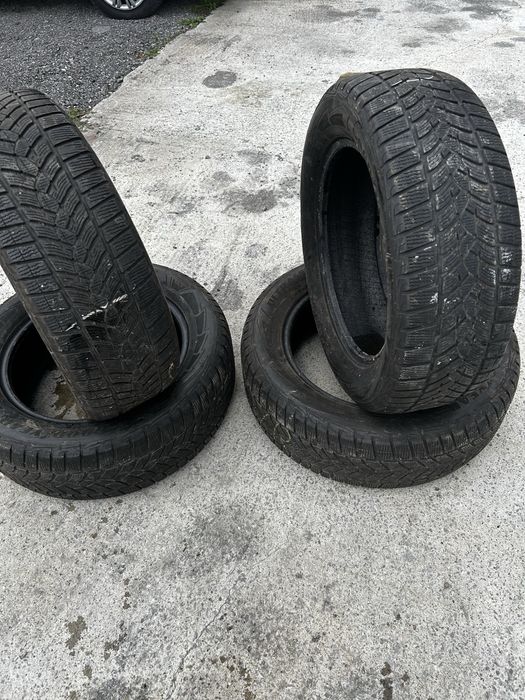 4бр Гуми зимни Good Year 235/60R18
