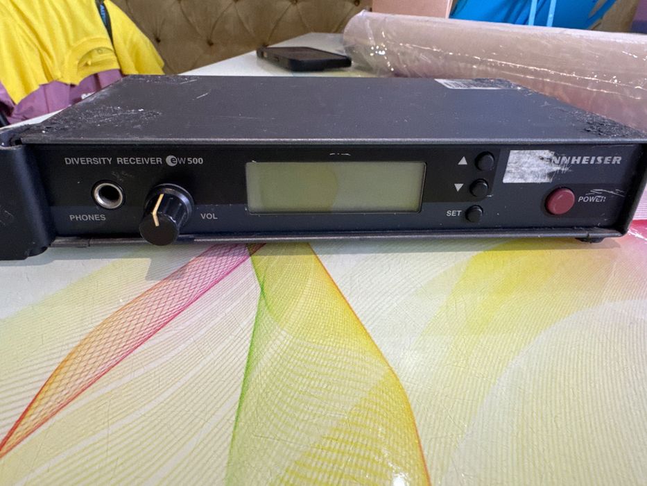 Sennheiser EM 500 – Receptor profesional UHF Diversity