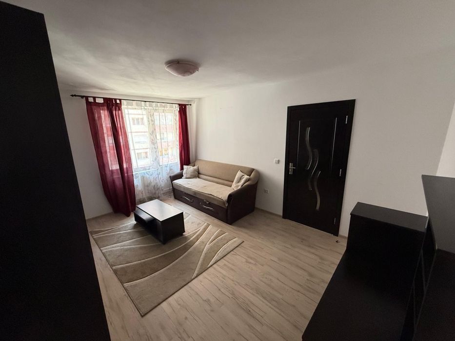 Apartament de închiriat