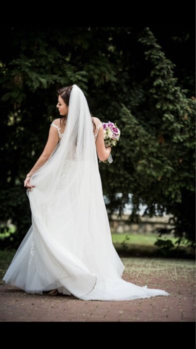 Rochie mireasa Eva Lendel model Cameron alba