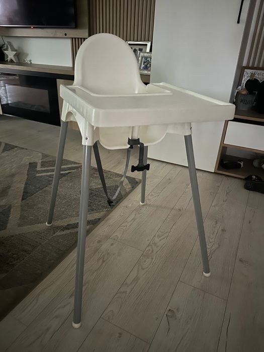 Scaun antilop cu tava