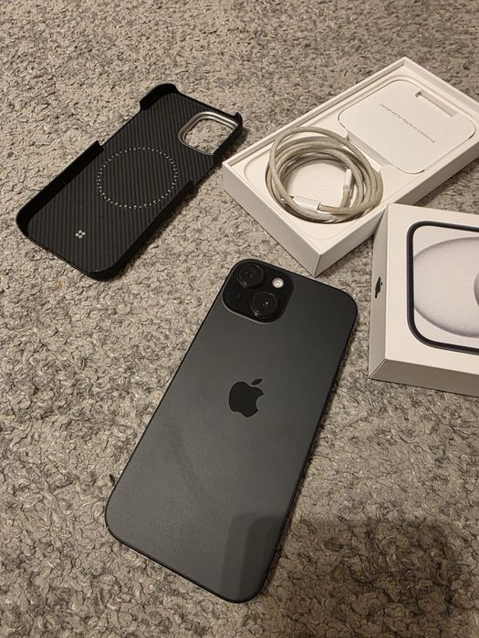 Iphone 15 deblocat in garantie 128 GB