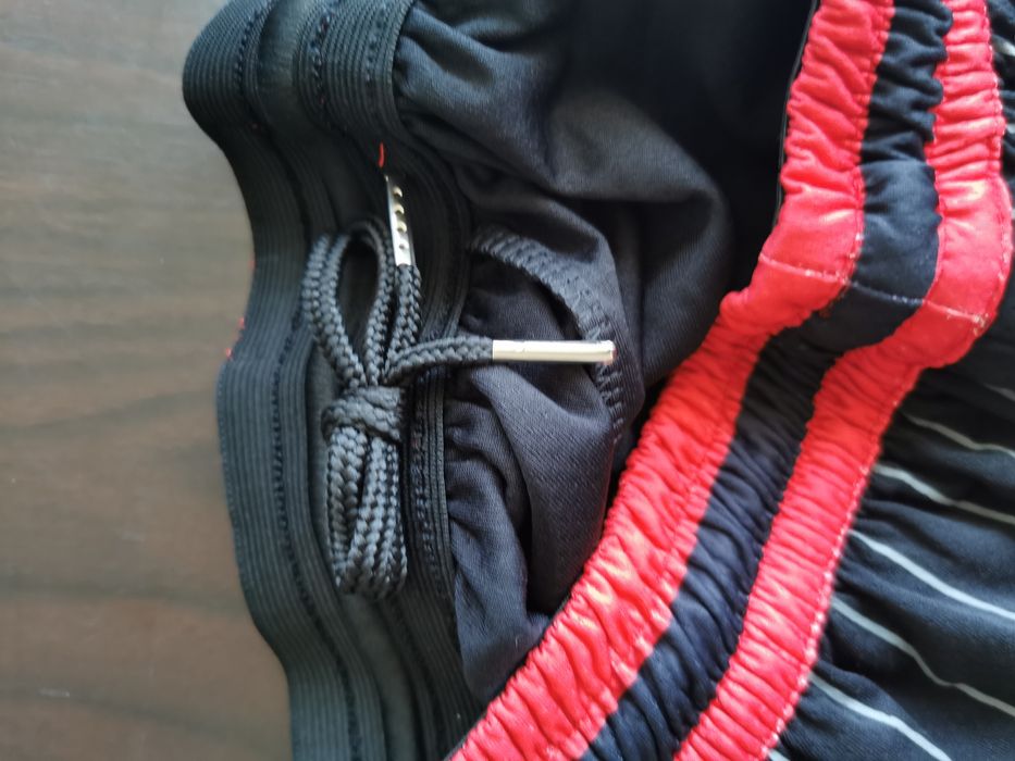 Short Jordan bulls
