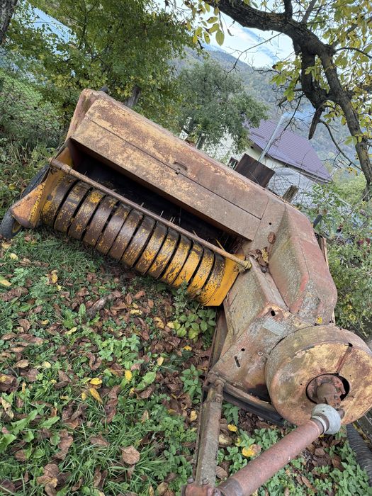 Vand balotiera New Holland