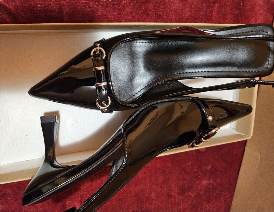 Pantofi negri mărime 35