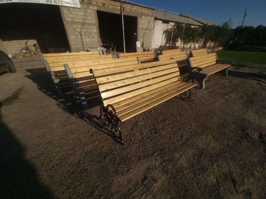 Скамейка , урна , гултувак,