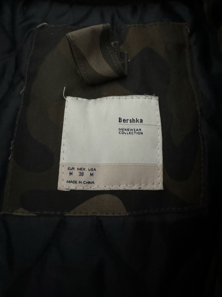 Geaca Parka Bershka barbati M