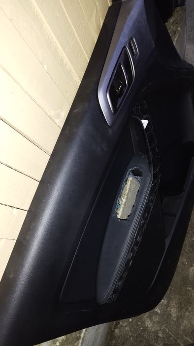 Fata portiera/ușa  stânga față Ford ranger