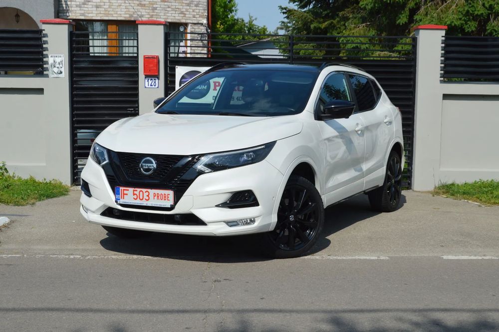 Nissan Qashqai N-Tec/Alb Perlat/Alcantara/Camere 360/Panoramic/Garantie 24 luni*