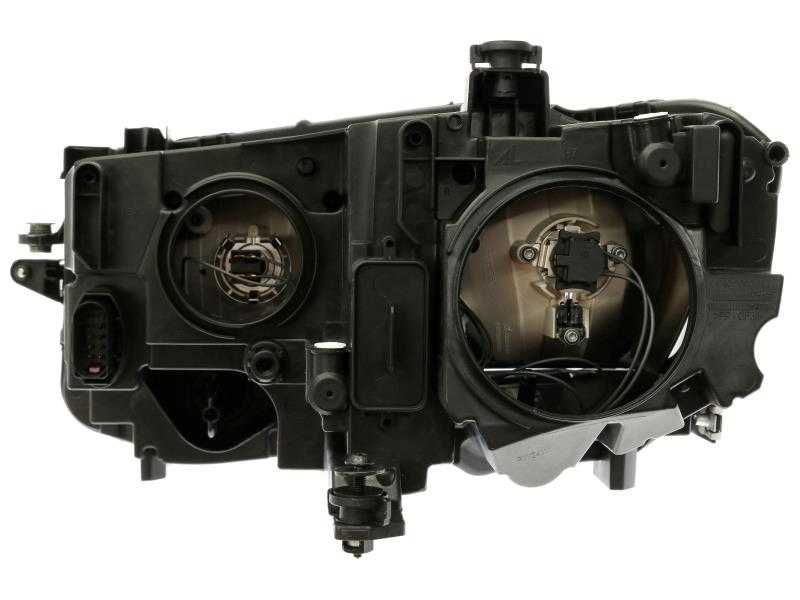 Far stanga/dreapta originale VW Tiguan AD/BW an 2016-2022 , faruri noi