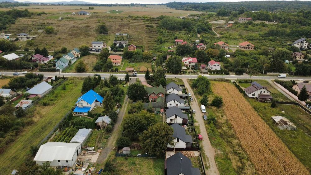 Teren intravilan var Margineni-Hemeius