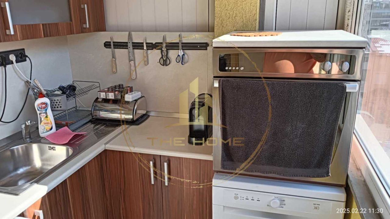 Дава се под наем Тристаен апартамент в Варна, Възраждане 1 - 70 кв.м за 450 € - Снимка #1