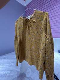 Женская блузка с цветочным принтом