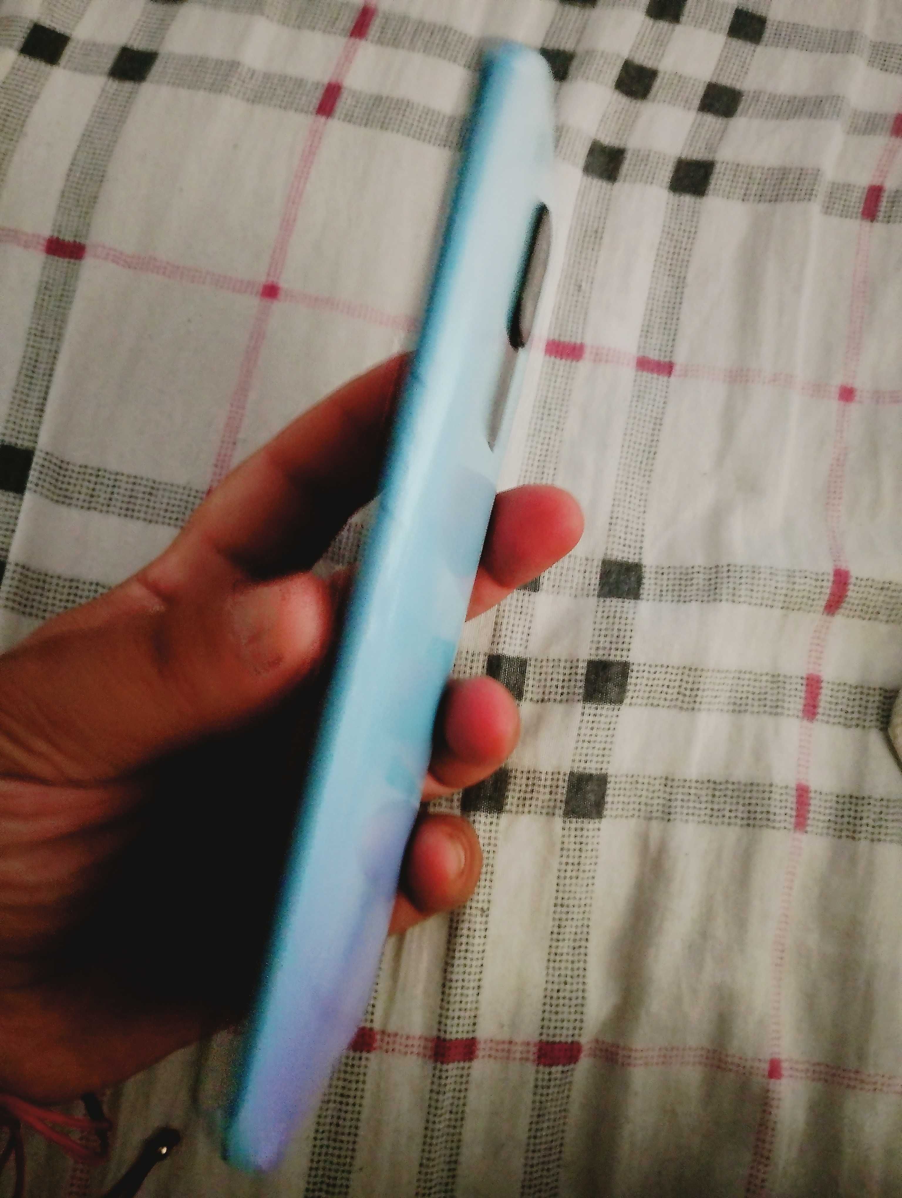 Продавам Redmi note 9 s