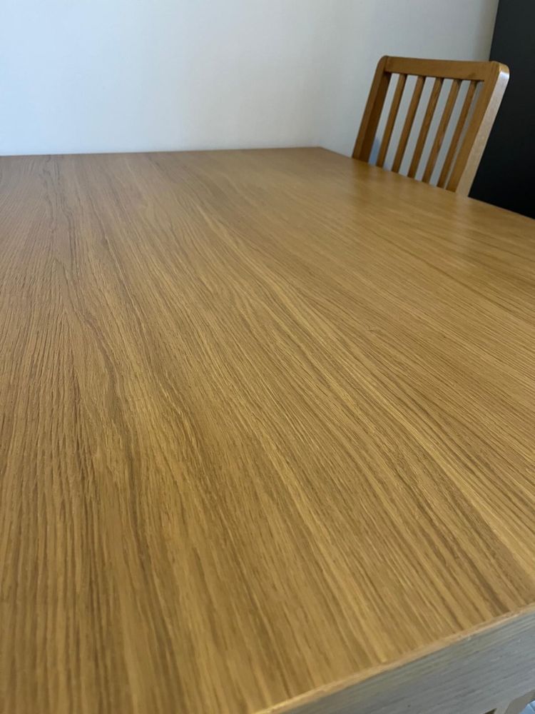Masa si scaune Ikea