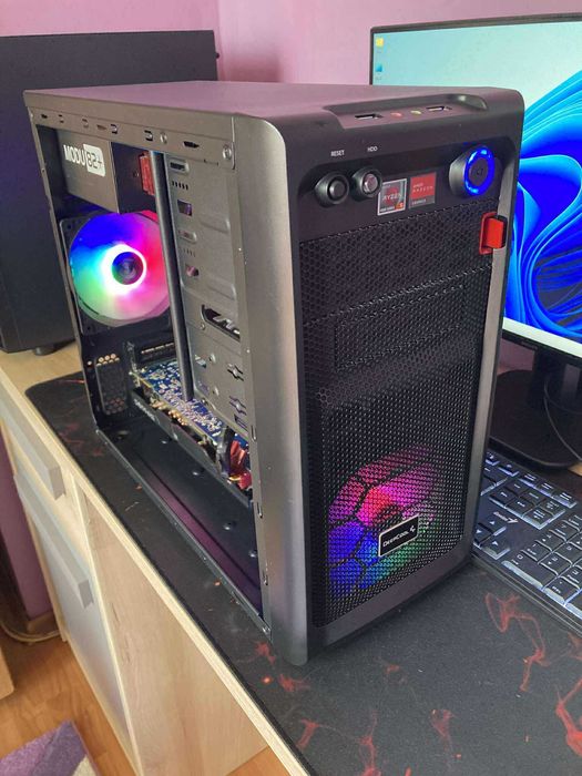 Геймърски компютър INTEL CORE I5, AMD RADEON R9 280, 16GB, SSD, Win 11