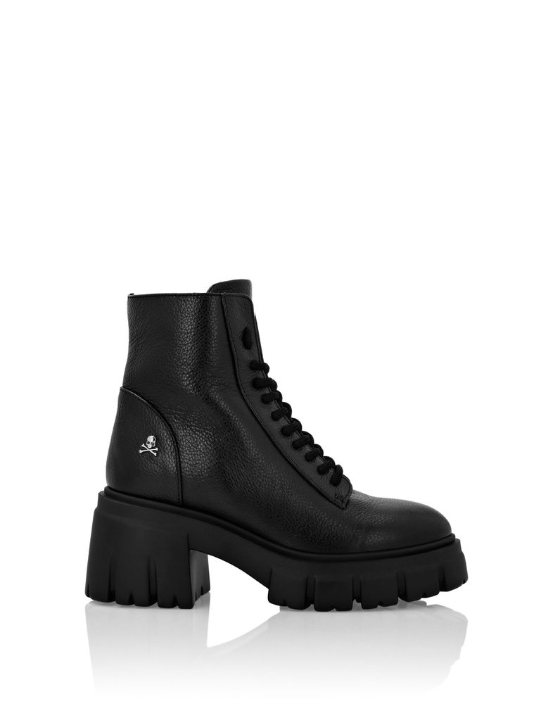 Philipp Plein боти