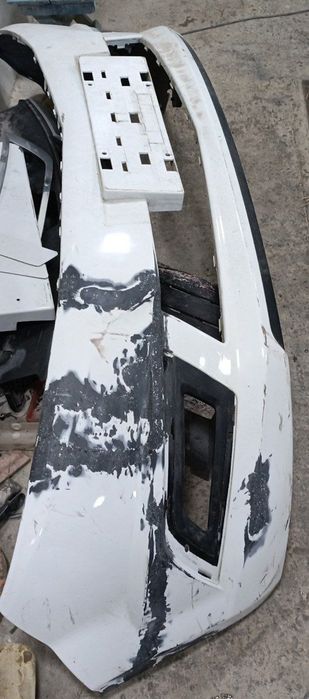 Ремонт автопластик