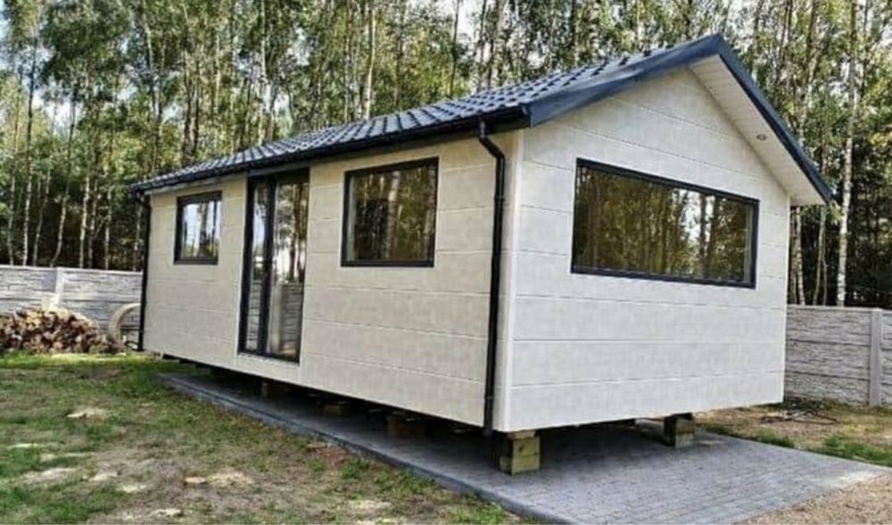 Vând case pe structură metalică modulare