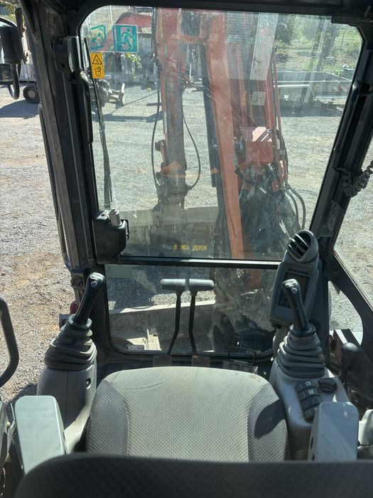 Vand/schimb cu teren intravilan Hitachi zx 65,2018