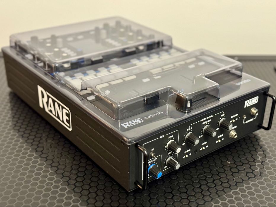 Vând mixer DJ Rane Seventy-Two