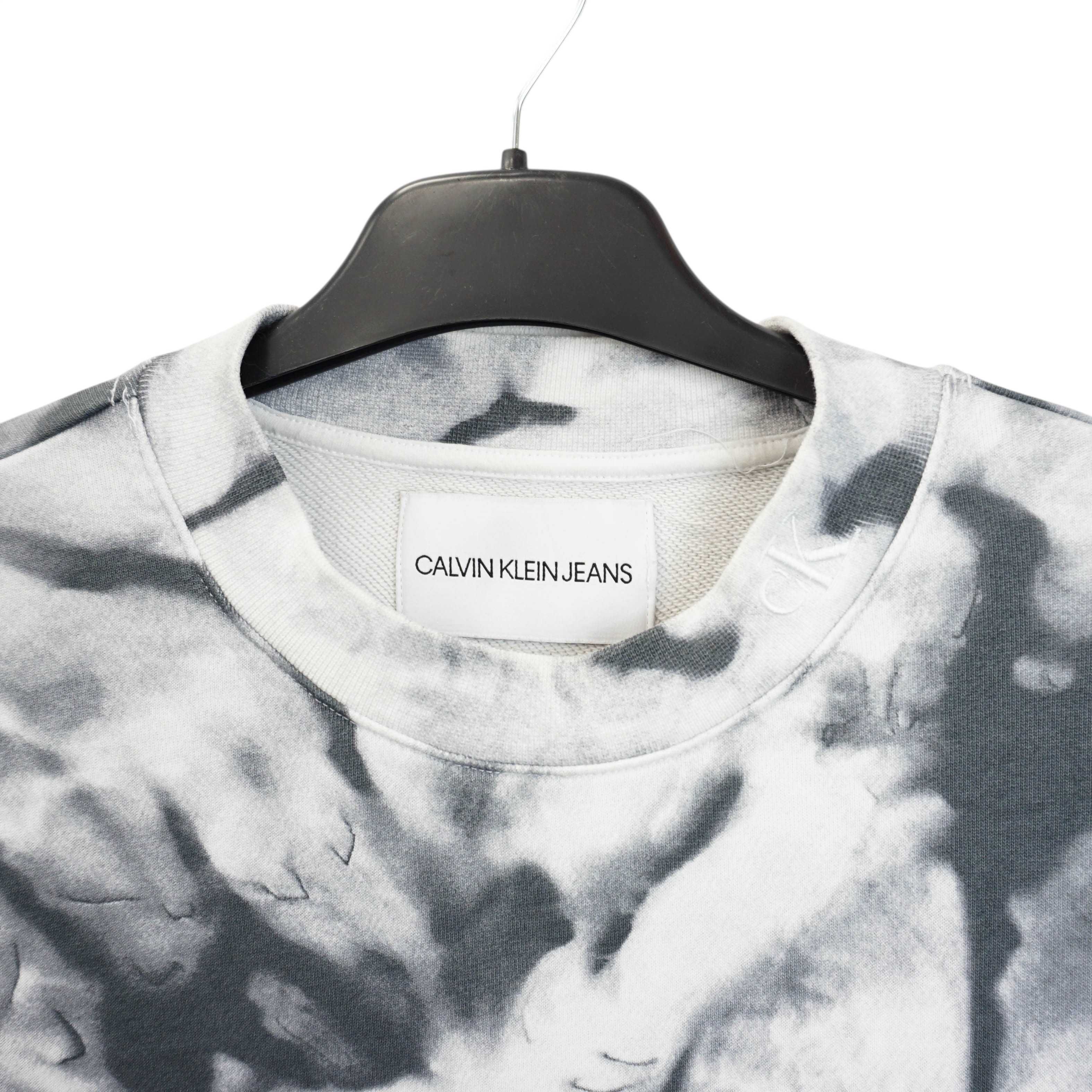 Calvin Klein оригинална дамска блуза - S