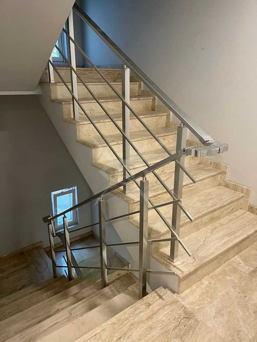 Продава се Тристаен апартамент в София, Хладилника - 162 кв.м за 2068 €/кв.м - Снимка #2