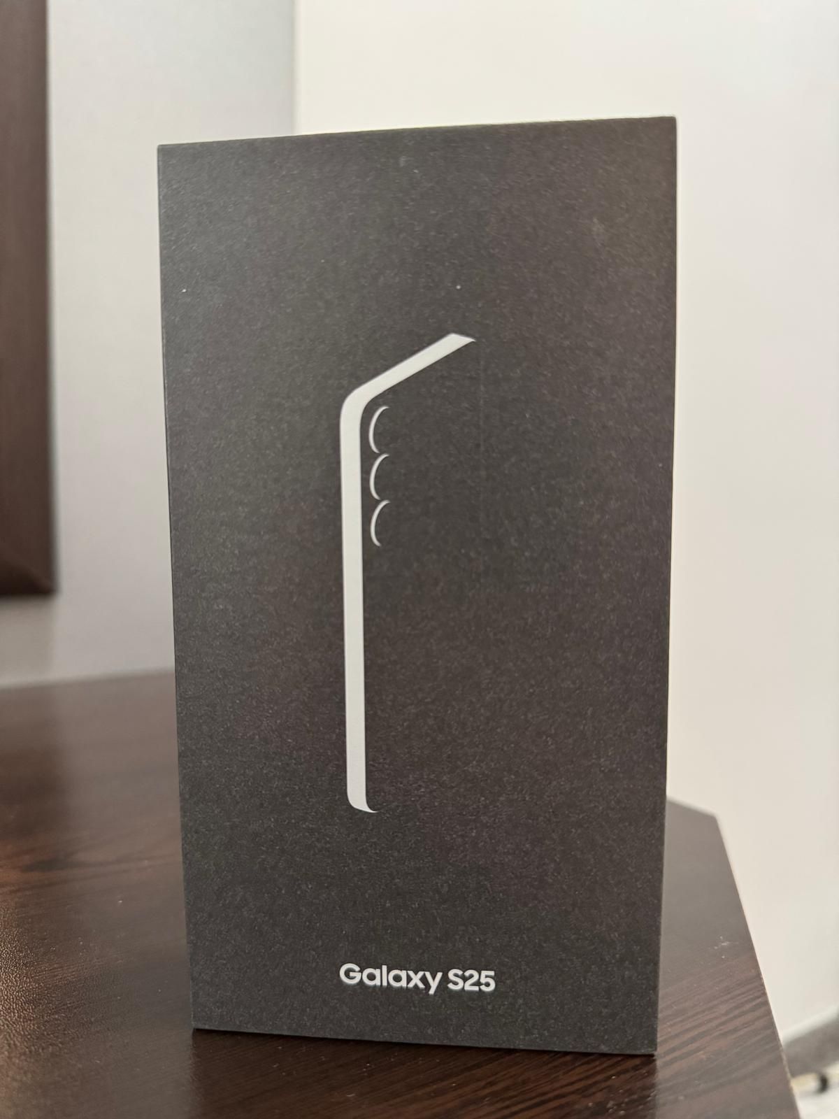 Samsung Galaxy S25 128GB/ Navy