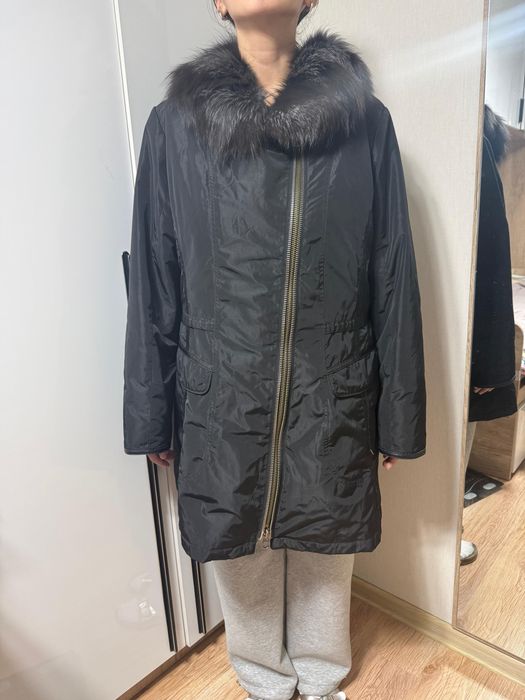 Продам зимнюю женскую куртку