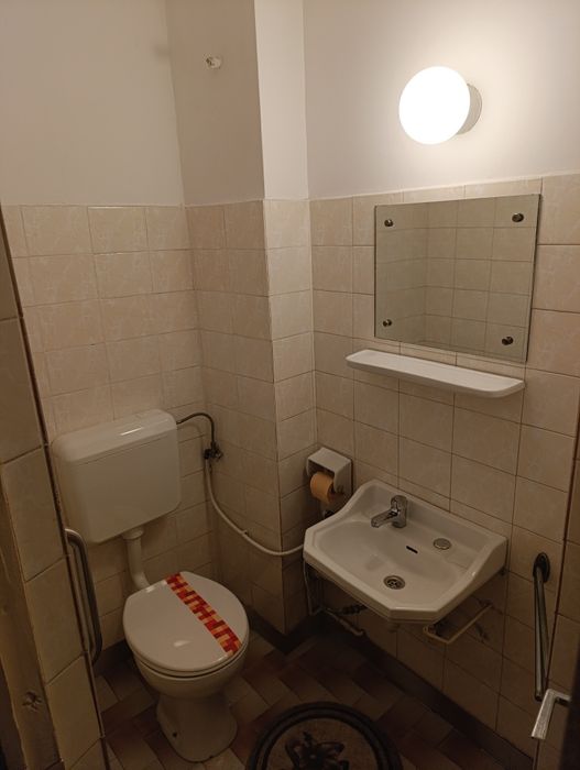 Direct proprietar vand apartament 3 camere 71 mp in zona Exercitiu