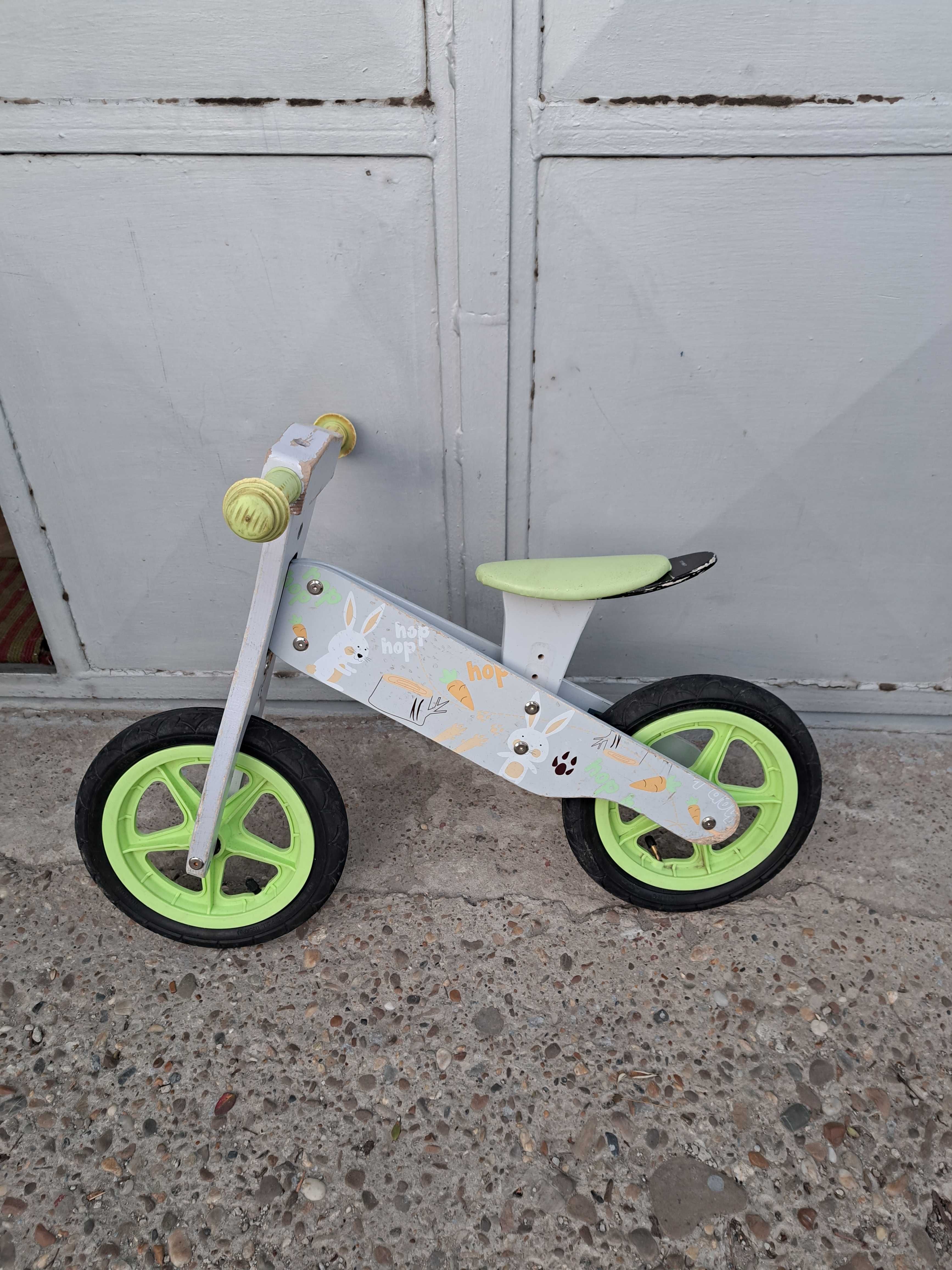 bicicleta fara pedale 2-5 ani