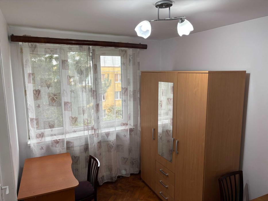 Apartament ingrijit cu Brazi la balcon