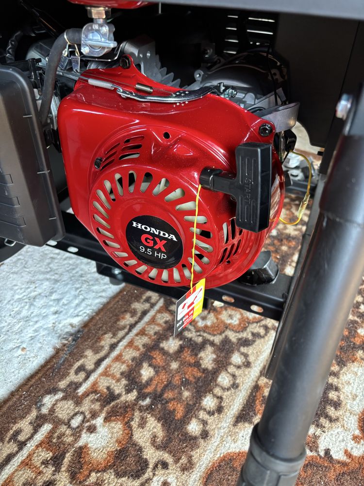 Vand Generator Honda nou nefolosit