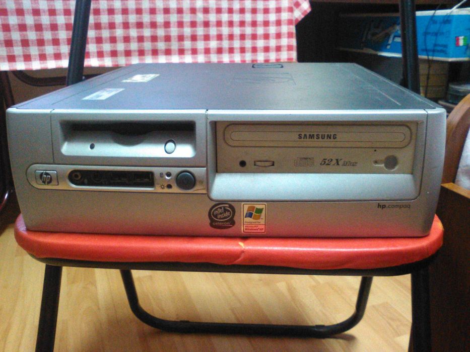 Vînd Schimb Unitate Centrala HP