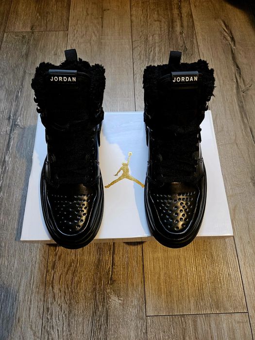 Сникърси Air Jordan 1 Acclimate