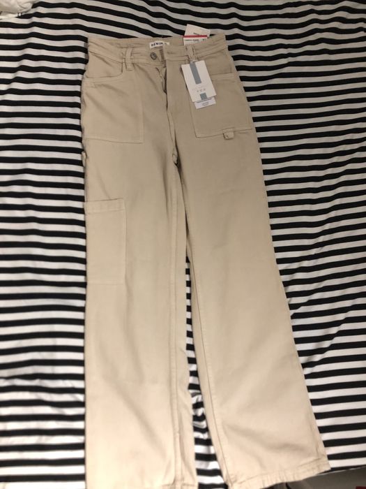 Cargo Jeans (High-Waist, Wide Leg)