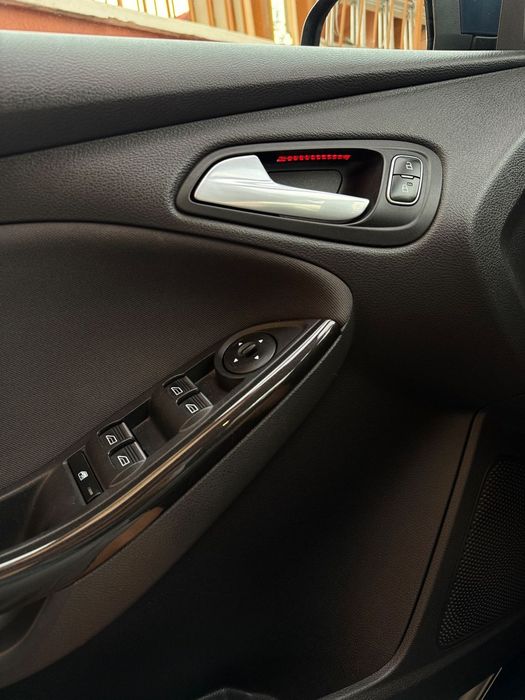 Ford Focus Primul proprietar - istoric service reprezentanta