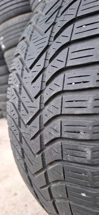4бр. 205/55/16 Pirelli 5.5 грайфер, дот 15г.