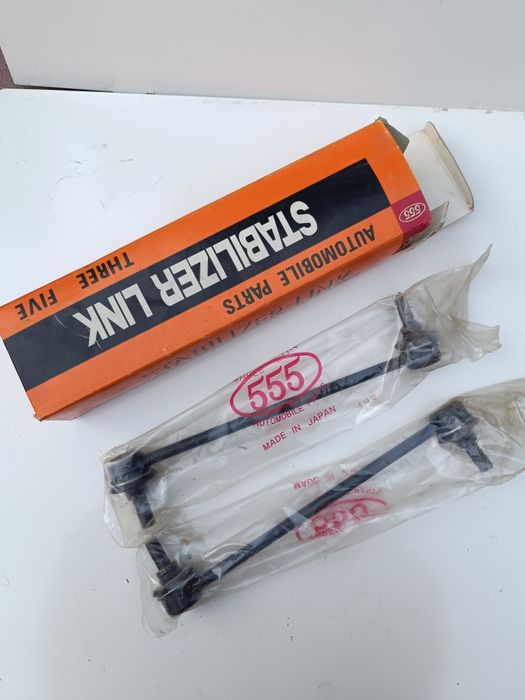 Стойки стабилизатора перед Toyota camry harrier highlander